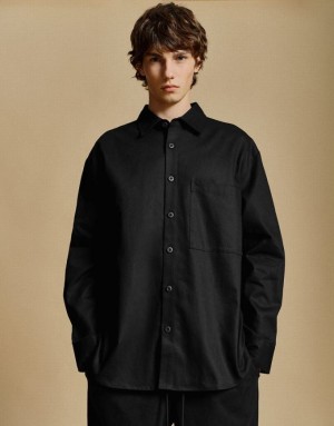 Black Urban Revivo Button Up Loose Men's Shirts | 49702PLYX