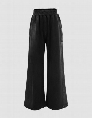 Black Urban Revivo Elastic Waist Knitted Straight Women's Pants | 02354GMTQ