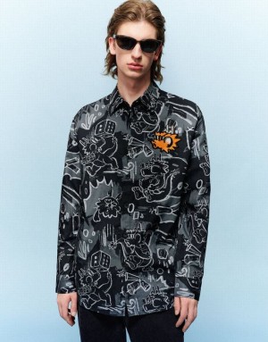 Black Urban Revivo Graffiti Printed Button Up Loose Men's Shirts | 39764OSAX