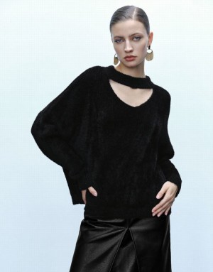 Black Urban Revivo Keyhole Neck Furry Knitted Women's Cardigan | 38651WELT