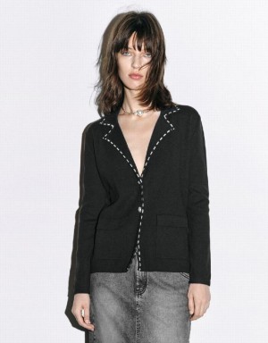 Black Urban Revivo V-Neck Knitted Women's Cardigan | 81475XNLO