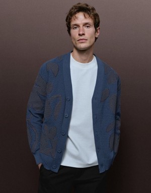 Blue Urban Revivo V-Neck Knitted Men's Cardigan | 68973XOMZ