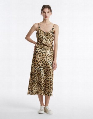 Brown Urban Revivo Leopard Print Women's Casual Dress | 96120SKJV