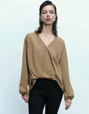 Brown Urban Revivo Surplice Front V-Neck Overhead Women's Blouse | 18570RZCD