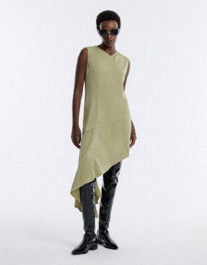 Green Urban Revivo Asymmetrical Hem Sleeveless Women's Casual Dress | 34517MUVR