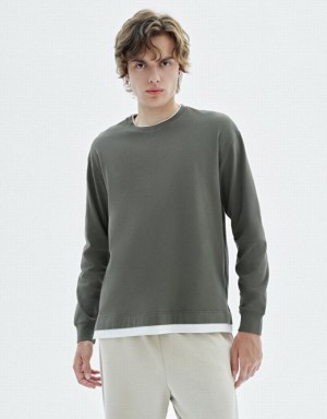 Green Urban Revivo Drop Shoulder Sleeve Crew Neck Men's T-Shirts | 21980ULMF