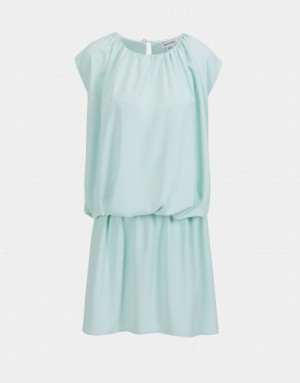 Green Urban Revivo Ruffle Hem Ruched Sleeveless Women's Casual Dress | 94718ZXJH