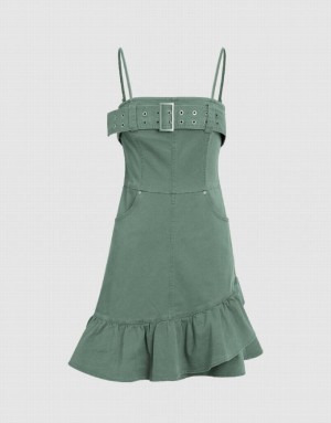 Green Urban Revivo Sleeveless Off-Shoulder Skater Women's Short Dress | 54160PJAS