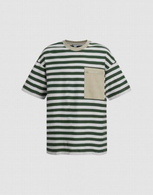 Green Urban Revivo Striped Straight Men's T-Shirts | 80127TXDJ