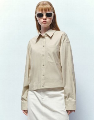 Khaki Urban Revivo Button Up Straight Women's Shirts | 06537ANVW