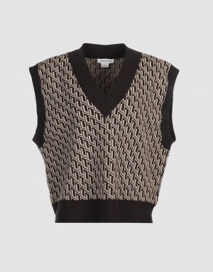 Khaki Urban Revivo Geo Jacquard V Neck Women's Sweater Vest | 06123PHAN