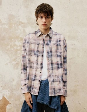 Khaki Urban Revivo Plaid Oversized Men's Shirts | 47912NEMP