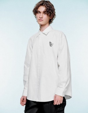 White Urban Revivo Button Up Loose Men's Shirts | 47938XGCK