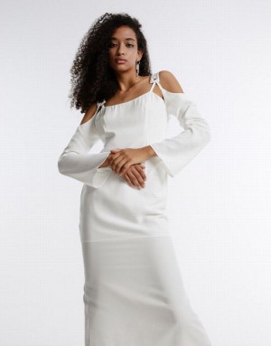 White Urban Revivo Cold Shoulder Women's Casual Dress | 86053FTLG