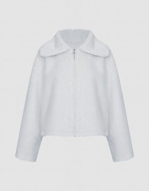 White Urban Revivo Fluffy Zip Up Women's Jacket | 68235BDLN