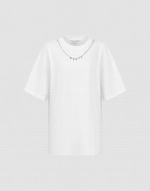 White Urban Revivo Necklace Decor Crew Neck Loose Women's T-Shirts | 43159NYLR