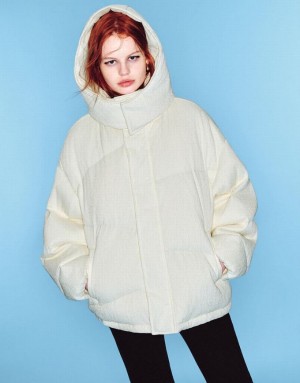 White Urban Revivo Stand Collar Women's Puffer Jacket | 64195DCXP