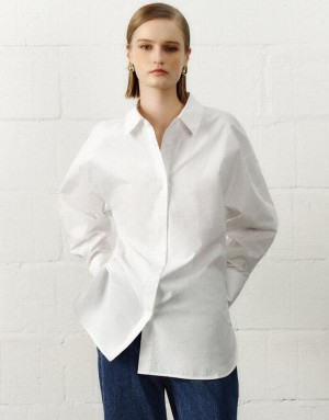 White Urban Revivo Straight Loose Women's Shirts | 85067VTJL