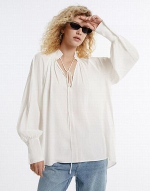 White Urban Revivo Tie Front Women's Blouse | 93648UTHM