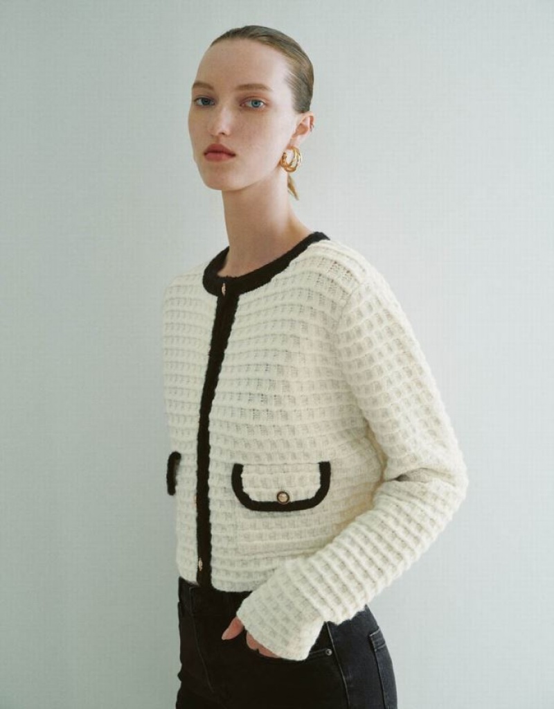 Beige Urban Revivo Crew Neck Knitted Women's Cardigan | 25630EZDL