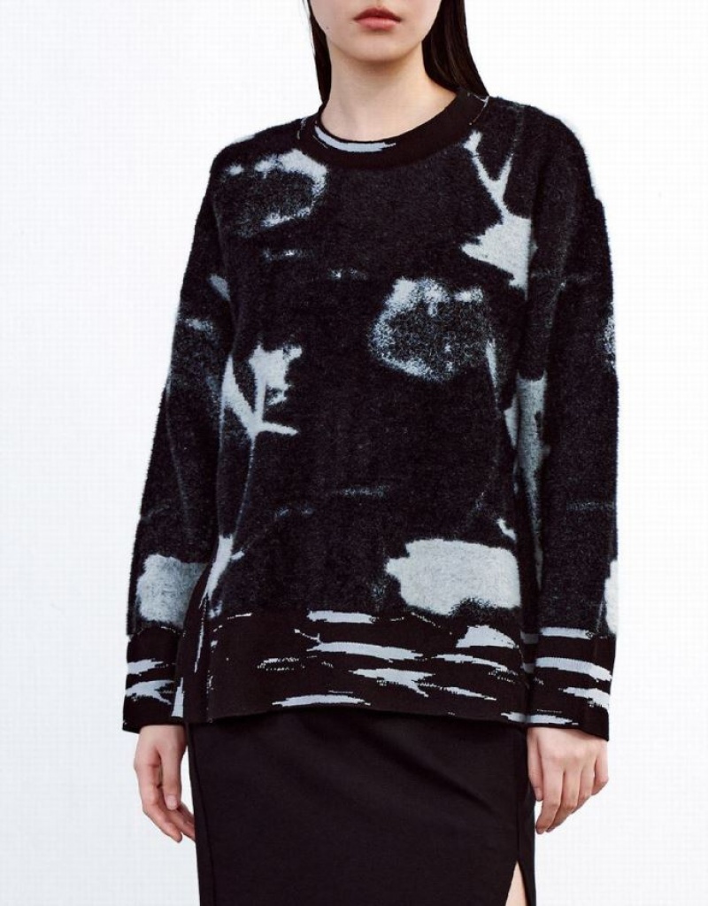 Black Urban Revivo Abstract Print Women's Sweaters | 07493BNEI