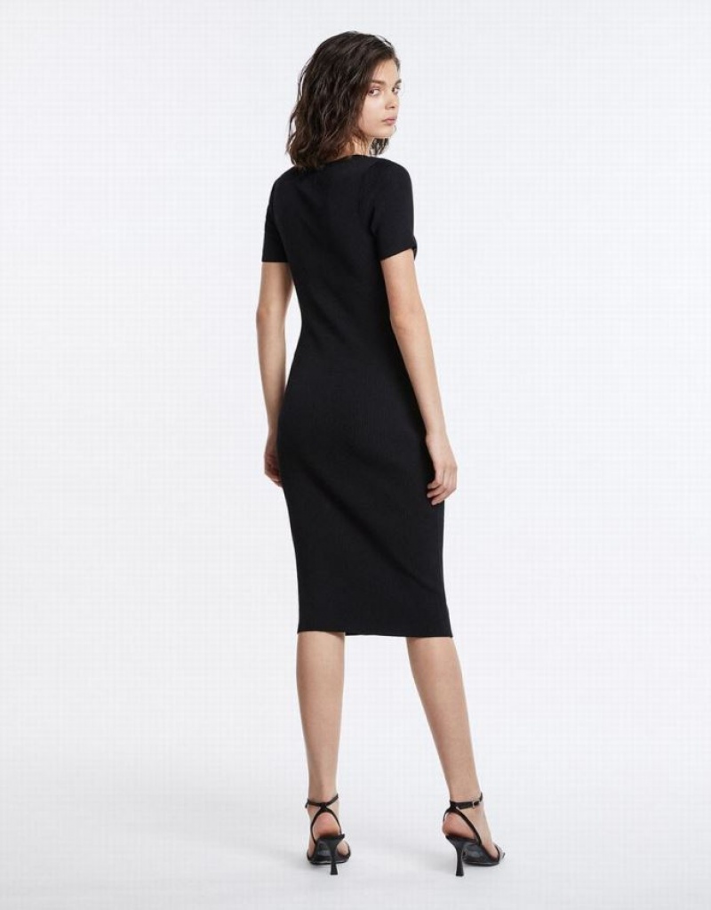 Black Urban Revivo Cut Out Knot Front Midi Women's Knitted Dress | 79536PJAN