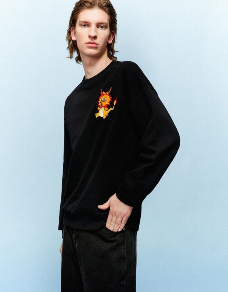 Black Urban Revivo Dragon Embossed Crew Neck Men's Sweatshirts | 76451DAIW