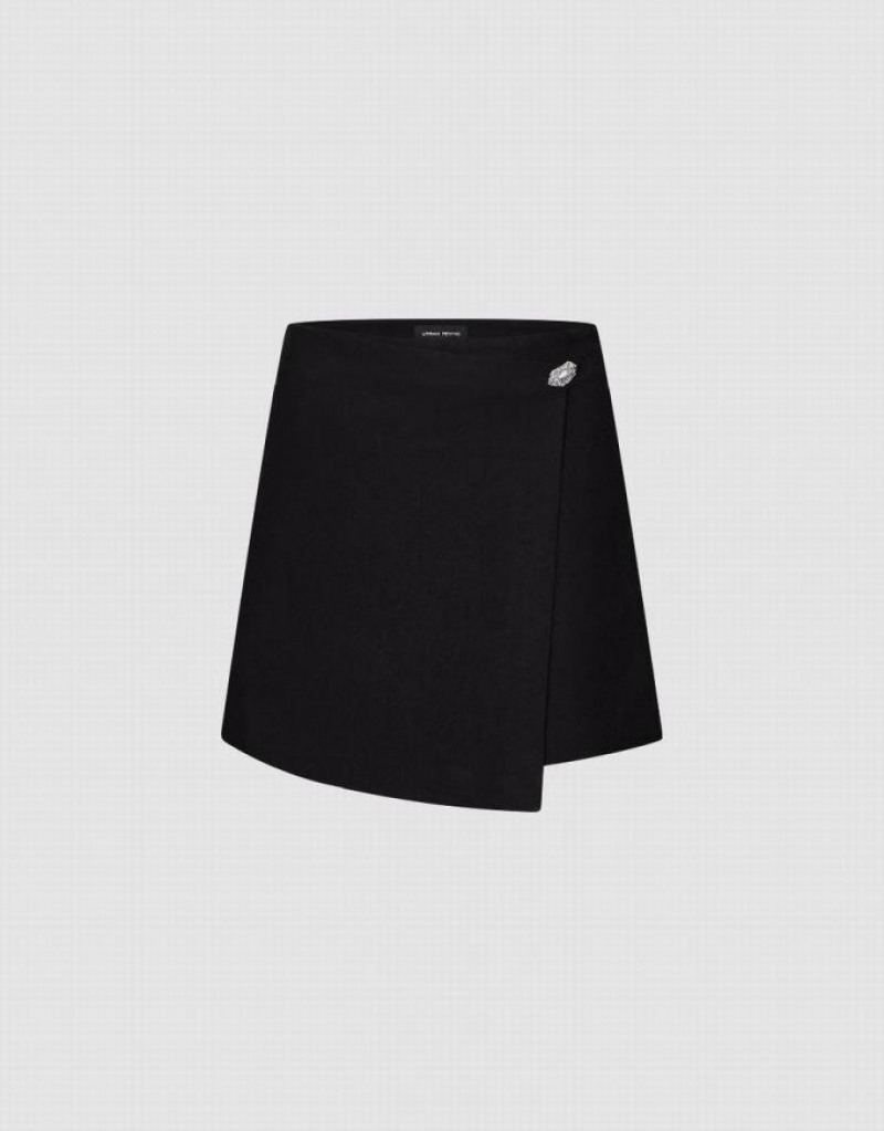 Black Urban Revivo Glamor Regular Skort Women\'s Shorts | 12658FTYC