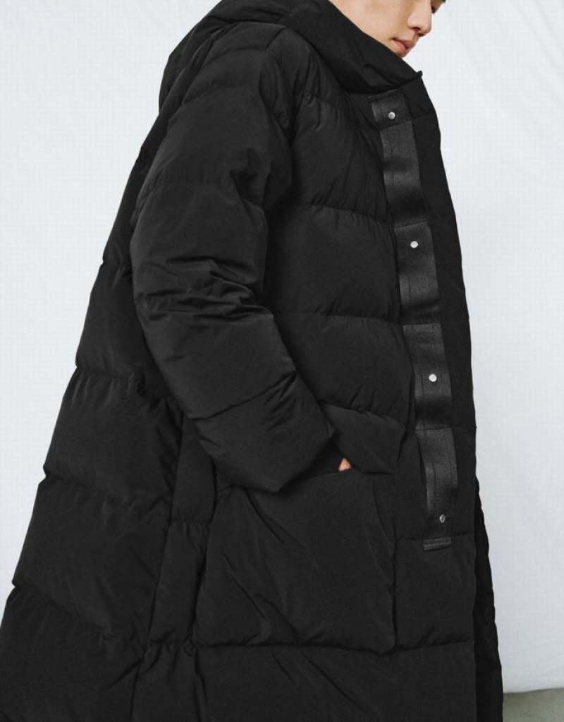 Black Urban Revivo Hooded Men's Puffer Jacket | 56182BFJE