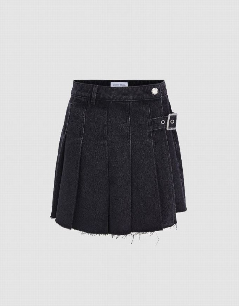 Black Urban Revivo Pleated With Belt Women\'s Denim Shorts | 45928MGXL