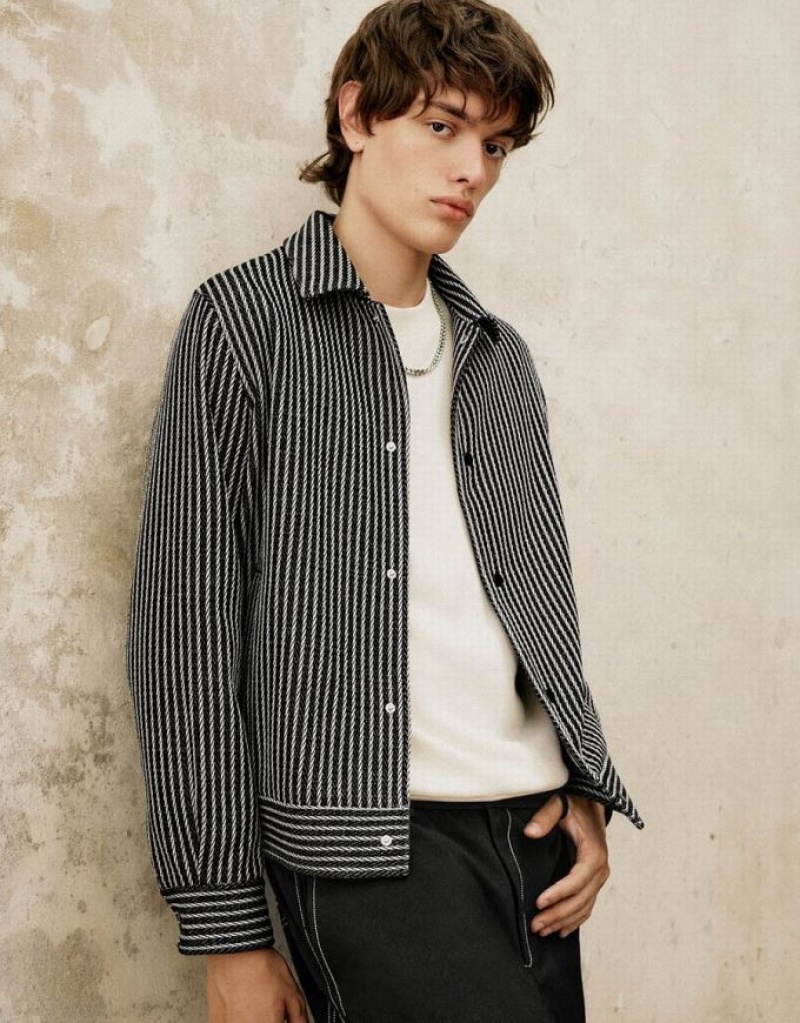 Black Urban Revivo Press Button Striped Men's Jacket | 81062CPTG