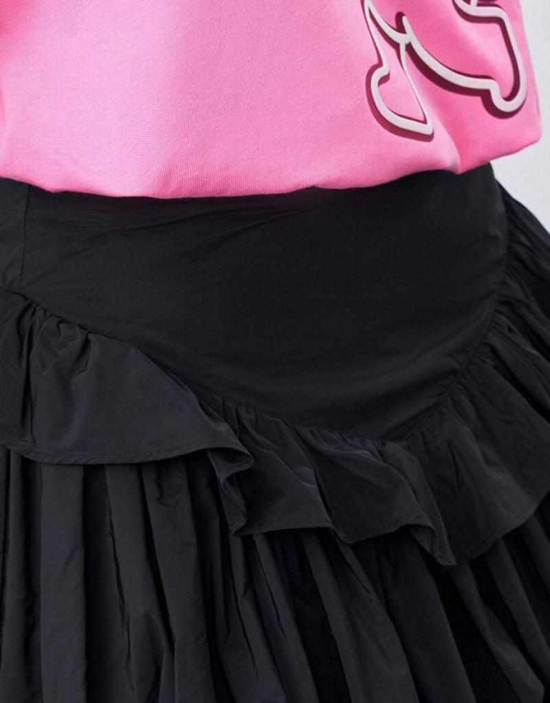 Black Urban Revivo Ruffled Ruched Women's Skirts | 03697MSQV