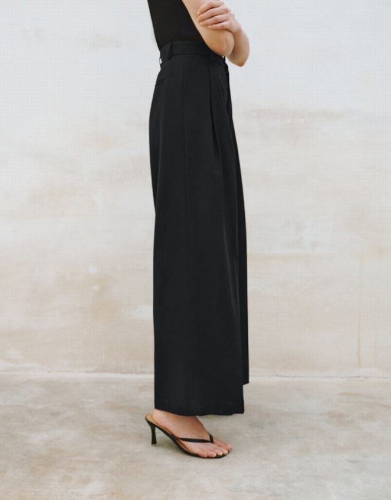 Black Urban Revivo Tailored Wide-Leg Women's Pants | 13967USYE