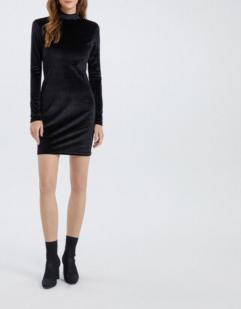 Black Urban Revivo Velvet Turtle Neck Bodycon Women's Casual Dress | 72189CQKF