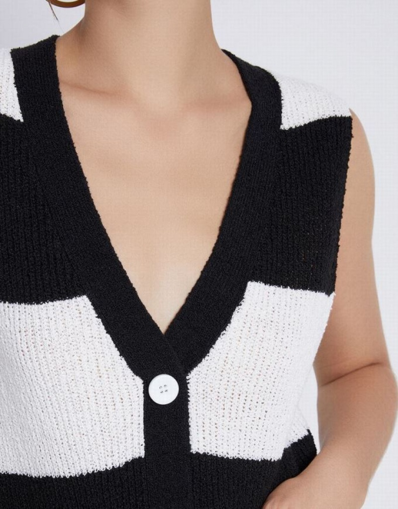 Black / White Urban Revivo Two Tone Button Front Women's Sweater Vest | 40179NDCZ