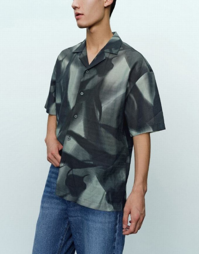 Blue Urban Revivo Straight Loose Men's Shirts | 31602XTWU