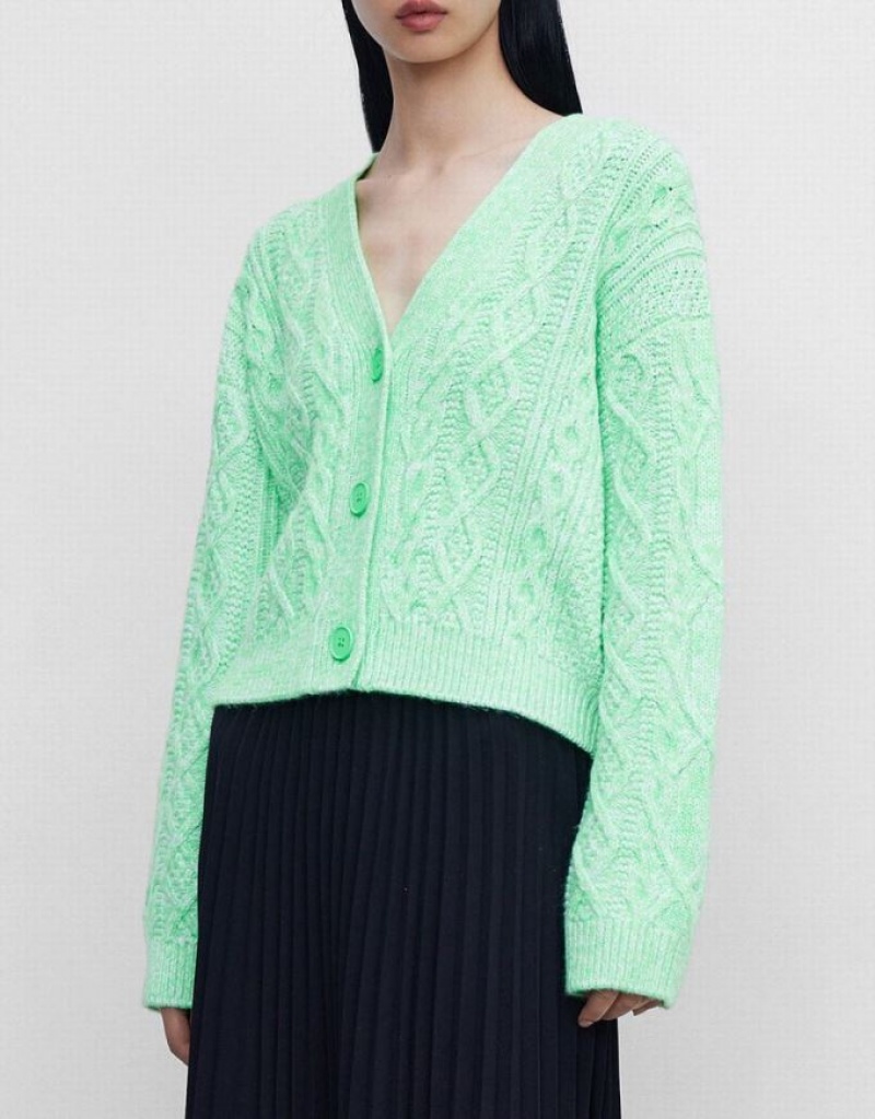 Green Urban Revivo Cable Knit V Neck Button Up Women's Cardigan | 70156NPJT