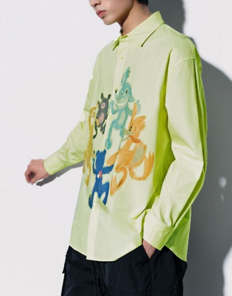 Green Urban Revivo Cartoon Printed Oversized Men's Shirts | 48507MBPT