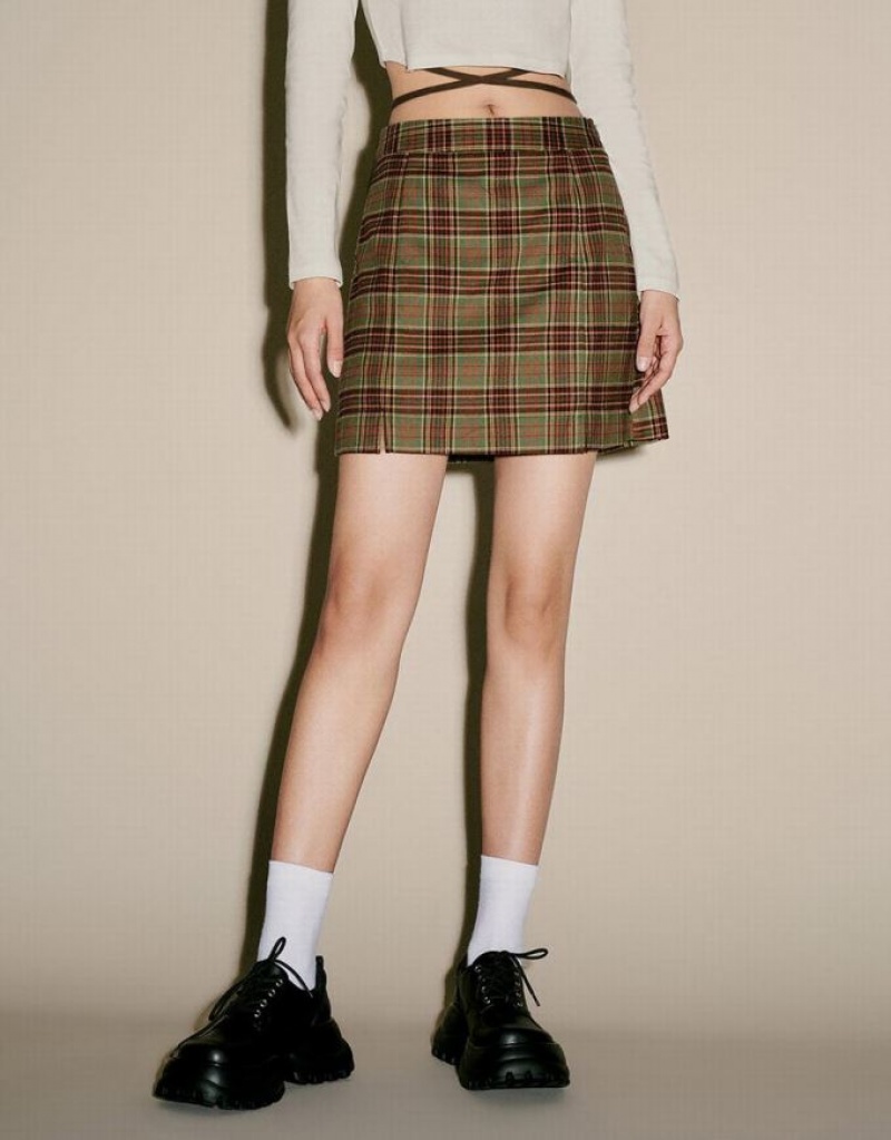 Green Urban Revivo Checkered Mini A-Line Women's Skirts | 74635NHUV