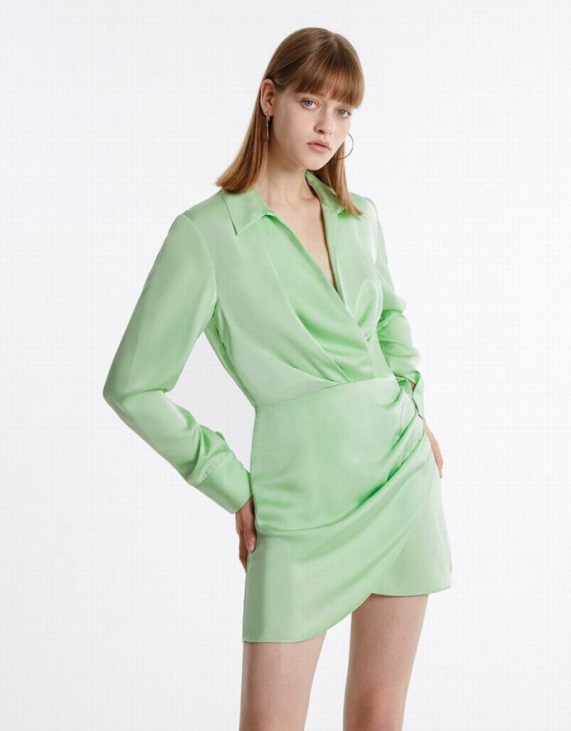 Green Urban Revivo Chiffon Wrap Women's Casual Dress | 51986MBTN