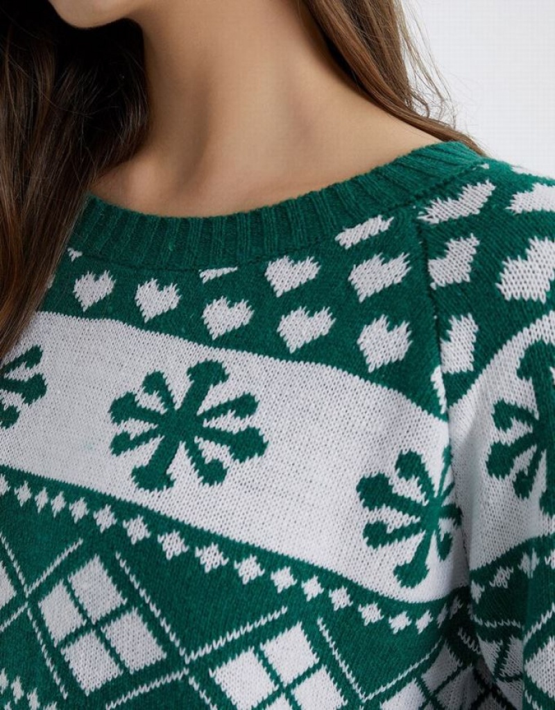 Green Urban Revivo Christmas Snowflake Crew Neck Holiday Women's Sweaters | 49065BDVL