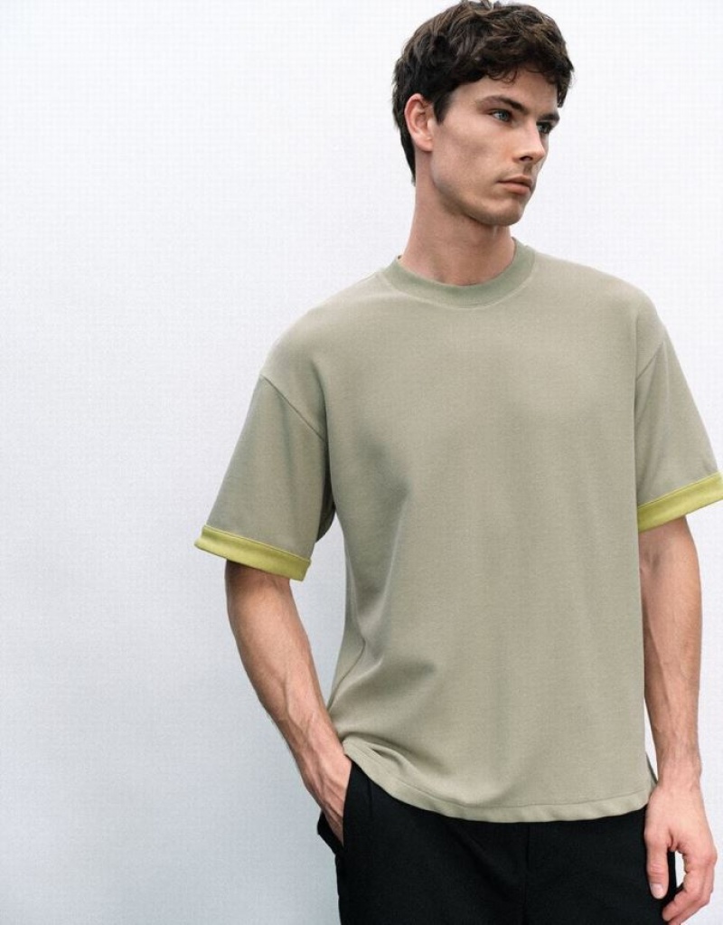 Green Urban Revivo Crew Neck Knitted Men's T-Shirts | 51268TRSU