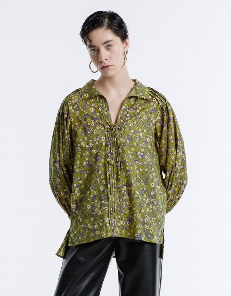 Green Urban Revivo Floral Tie Front Women's Blouse | 96402THOX