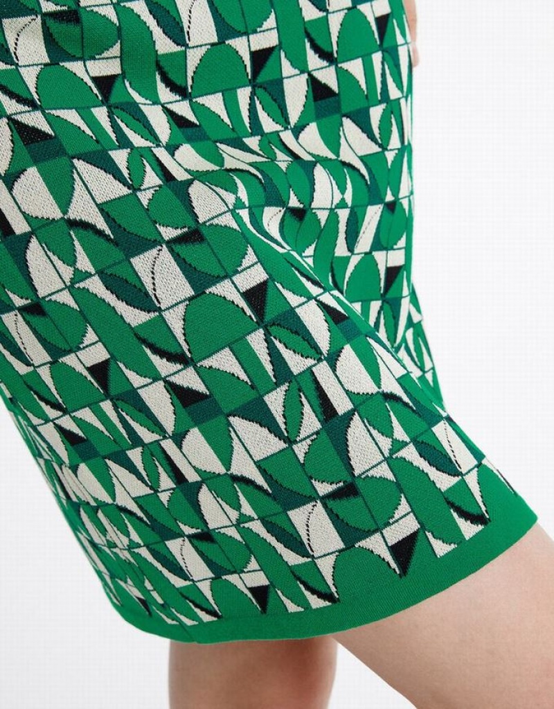 Green Urban Revivo Geometric Print Knitted Women's Skirts | 78926JAEU