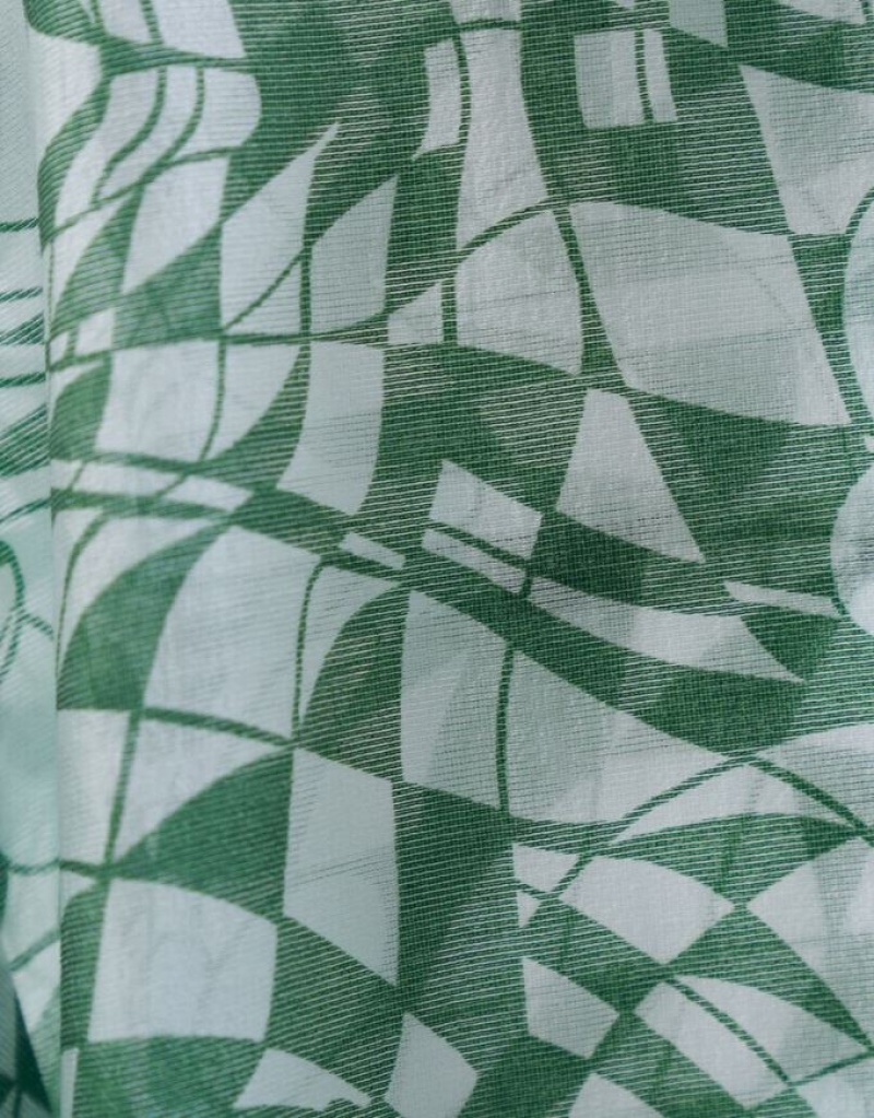 Green Urban Revivo Geometric Print Short Sleeve Women's Shirts | 07528DTKC