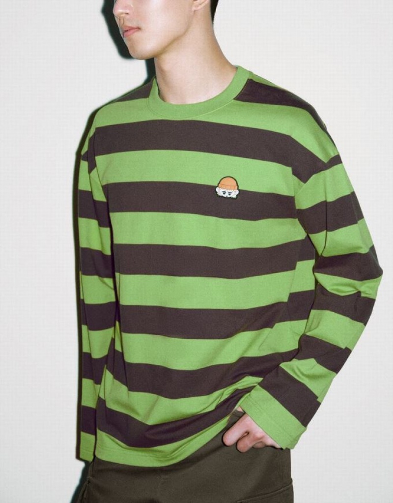 Green Urban Revivo Striped Crew Neck Knitted Men's T-Shirts | 95367YZLP