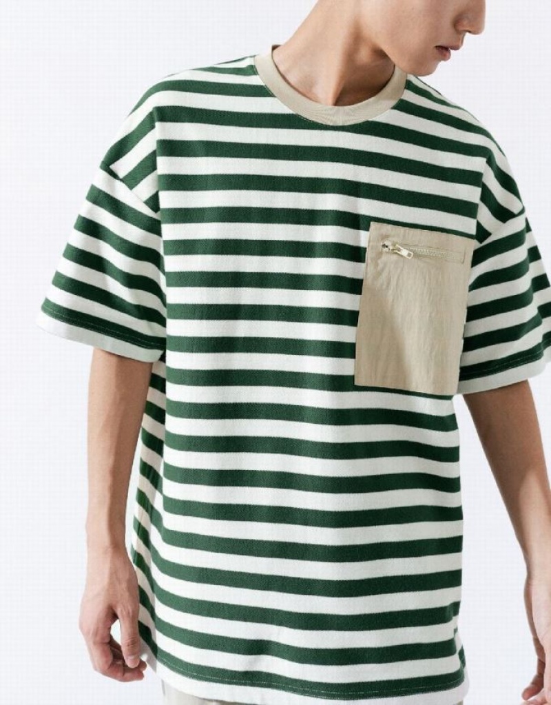 Green Urban Revivo Striped Straight Men's T-Shirts | 80127TXDJ