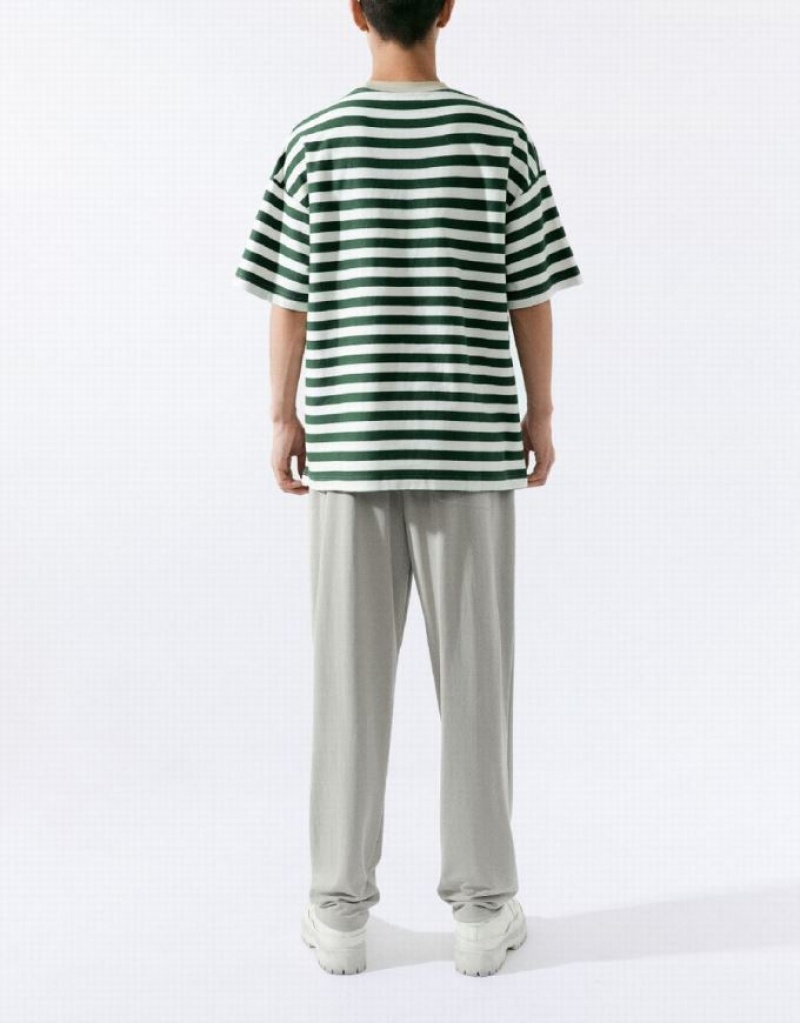 Green Urban Revivo Striped Straight Men's T-Shirts | 80127TXDJ