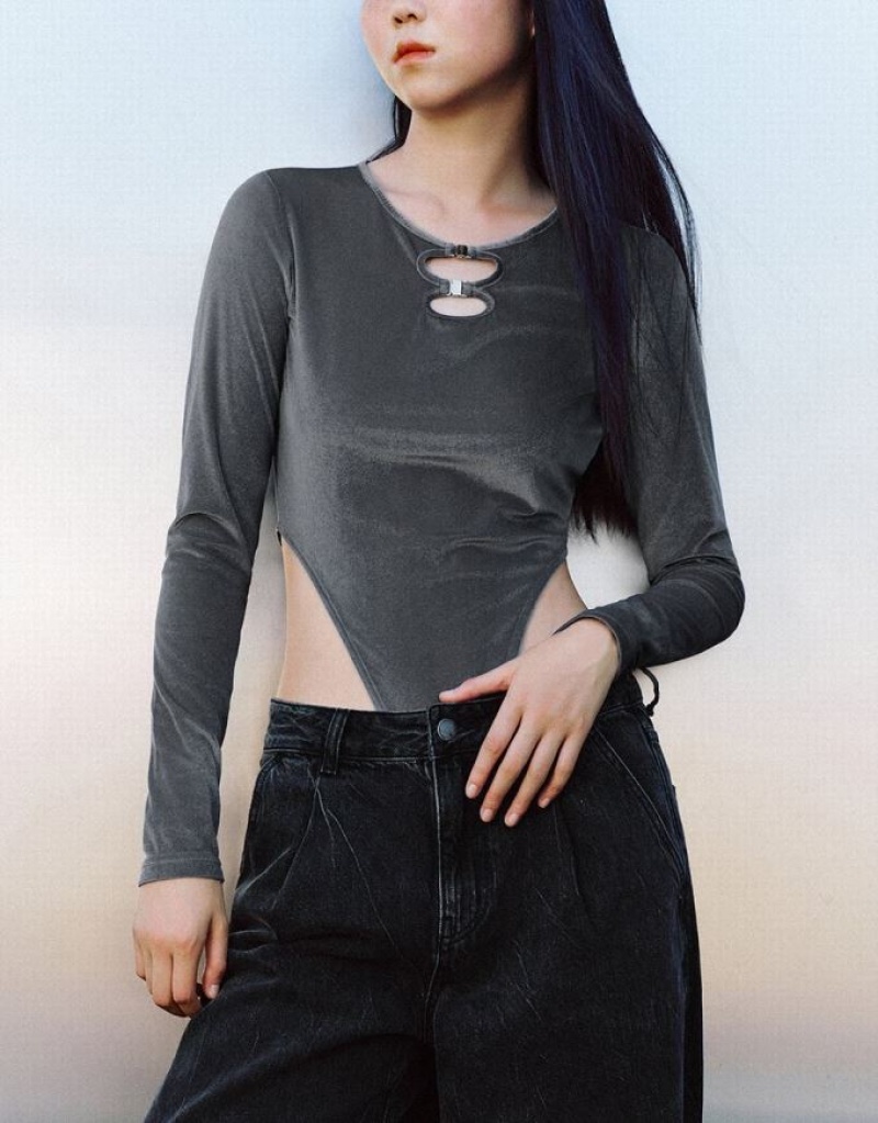 Grey Urban Revivo Cut-Out Crew Neck Skinny Women's T-Shirts | 83269ZMJO