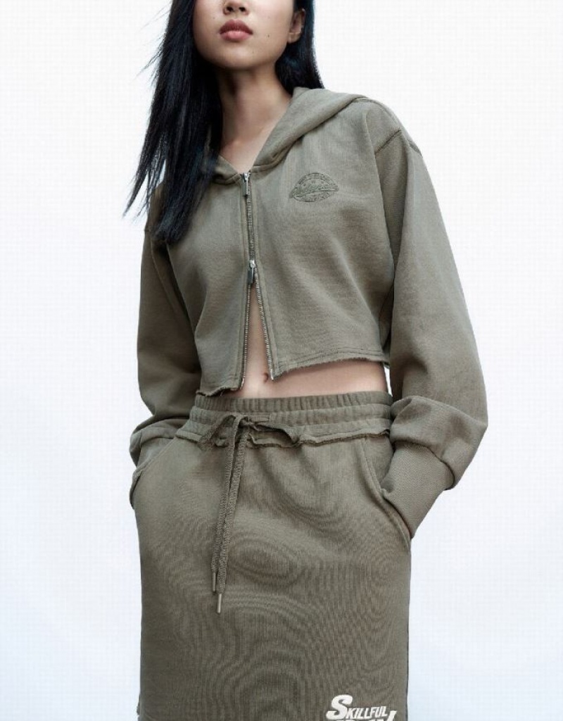 Khaki Urban Revivo Cropped Zipper Front Women's Hooded Jackets | 35608JXBT